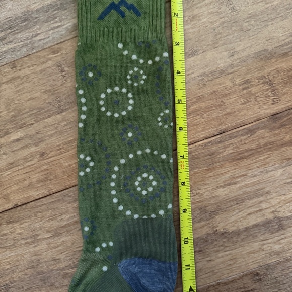 Darn Tough Socks- Women Size Medium - Picture 6 of 6